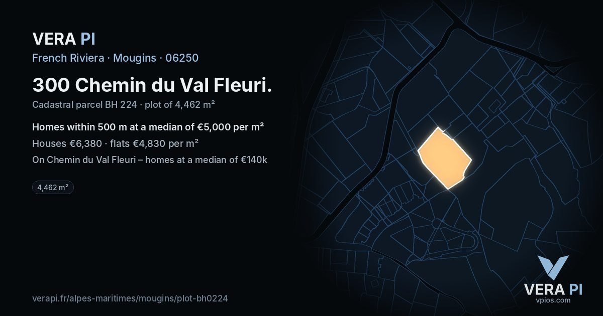 300 Chemin du Val Fleuri, Mougins at night – the plot lit, the parcels around coloured by the prices near them