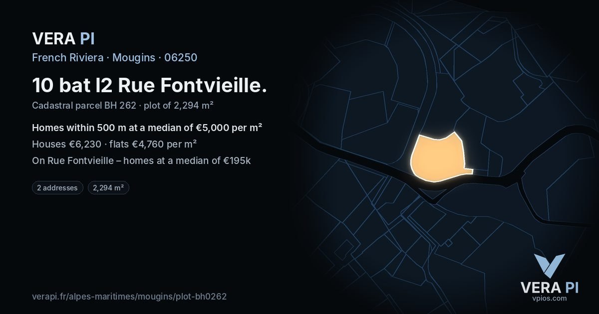 10 bat l2 Rue Fontvieille, Mougins at night – the plot lit, the parcels around coloured by the prices near them