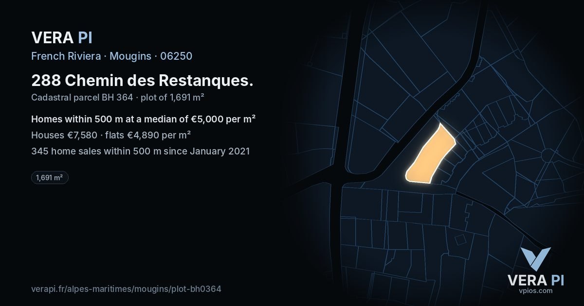 288 Chemin des Restanques, Mougins at night – the plot lit, the parcels around coloured by the prices near them