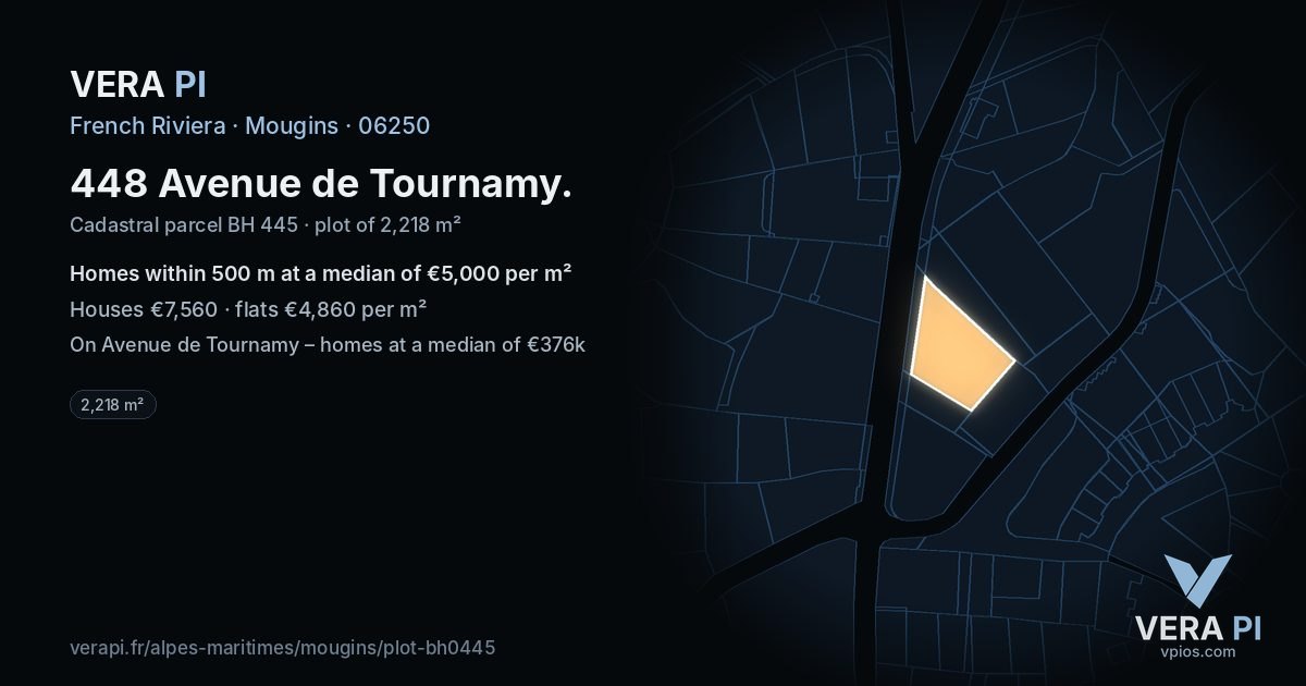 448 Avenue de Tournamy, Mougins at night – the plot lit, the parcels around coloured by the prices near them