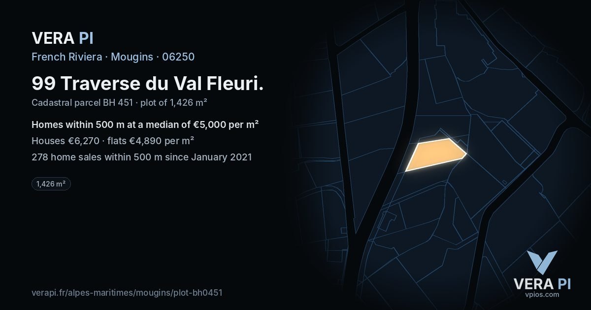 99 Traverse du Val Fleuri, Mougins at night – the plot lit, the parcels around coloured by the prices near them