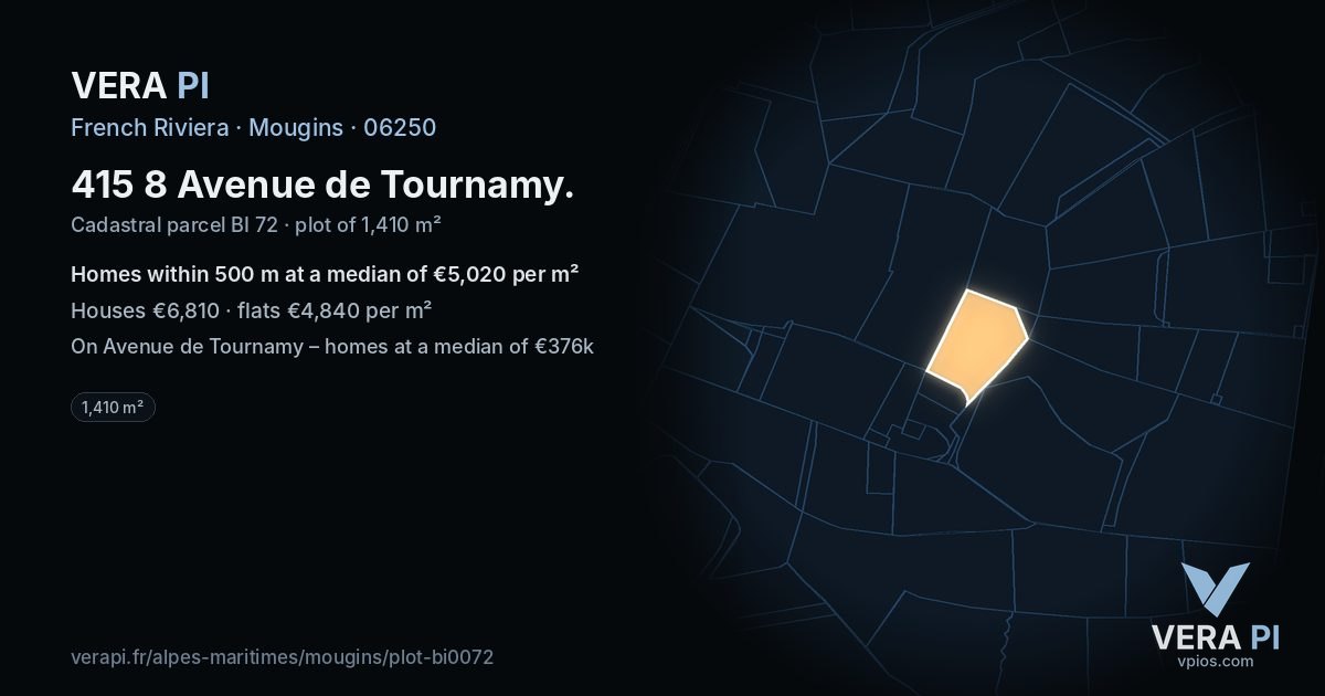 415 8 Avenue de Tournamy, Mougins at night – the plot lit, the parcels around coloured by the prices near them