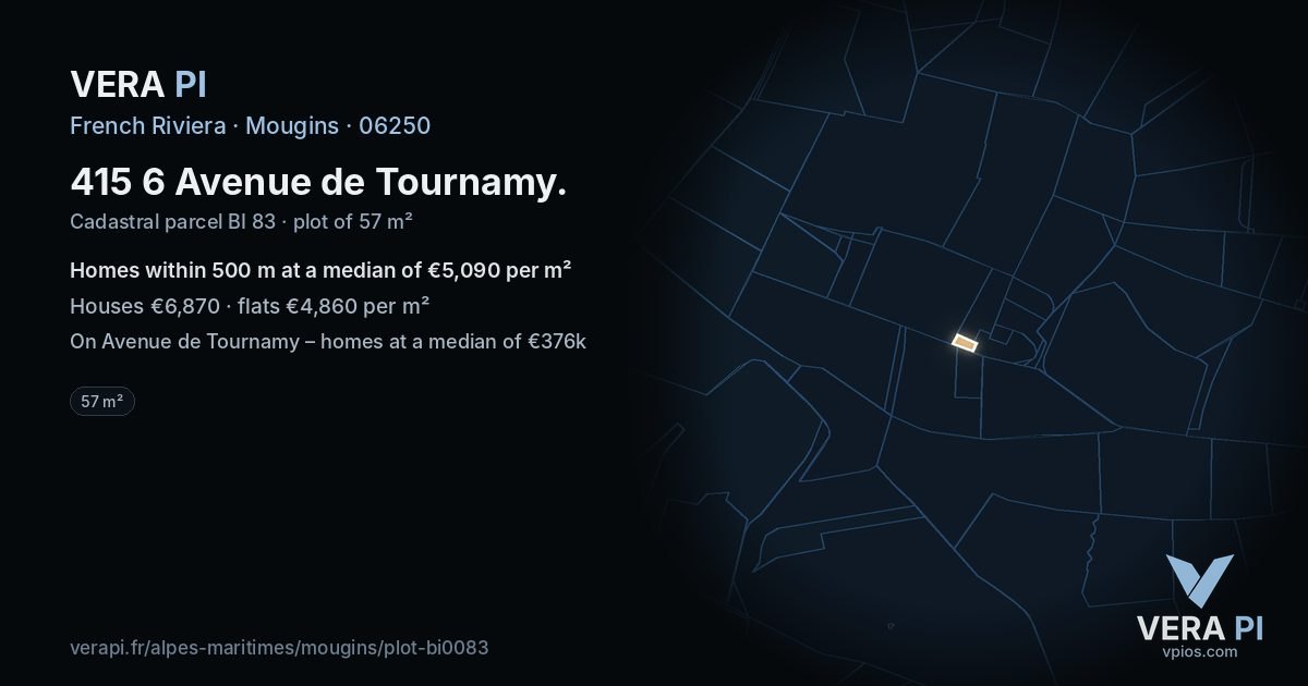 415 6 Avenue de Tournamy, Mougins at night – the plot lit, the parcels around coloured by the prices near them