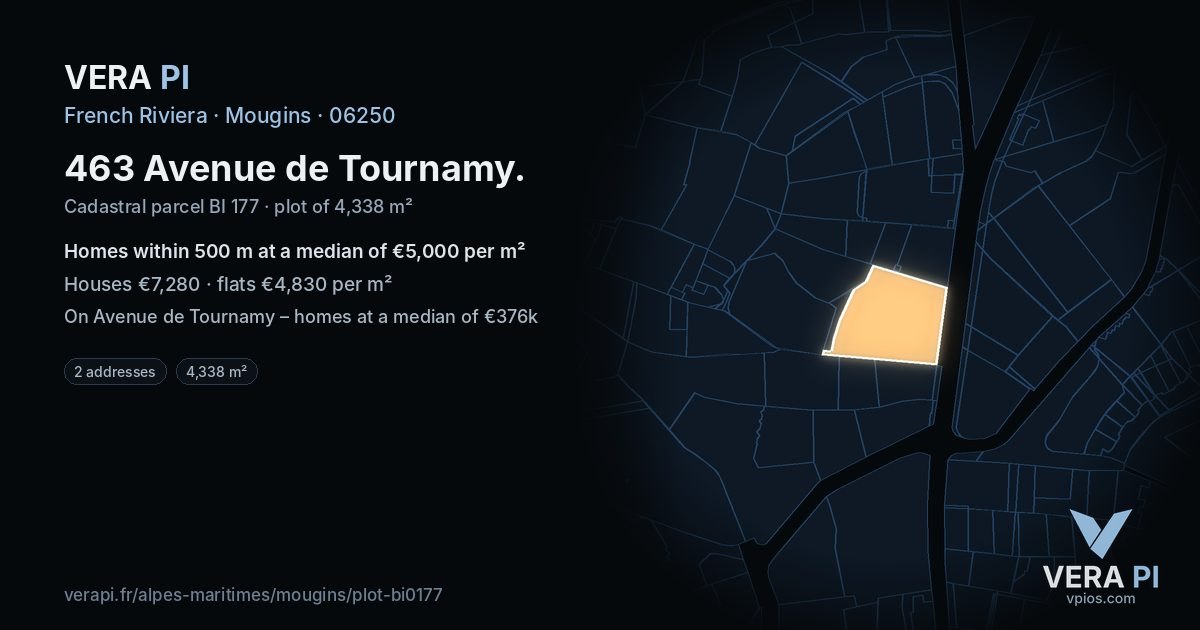 463 Avenue de Tournamy, Mougins at night – the plot lit, the parcels around coloured by the prices near them