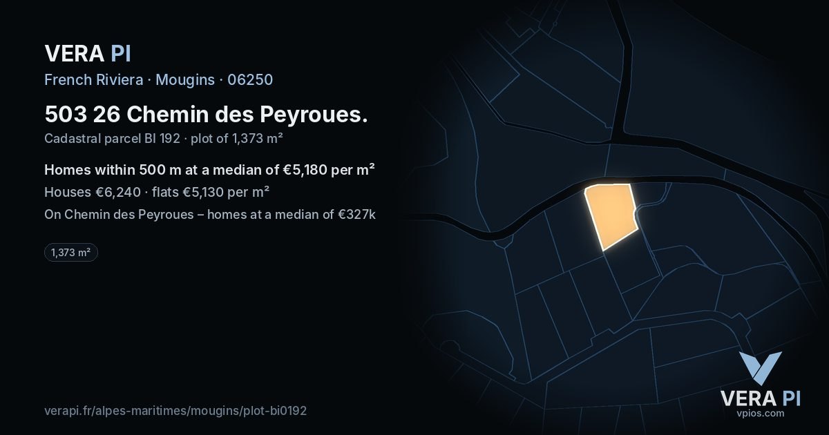 503 26 Chemin des Peyroues, Mougins at night – the plot lit, the parcels around coloured by the prices near them
