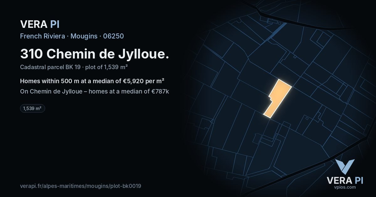 310 Chemin de Jylloue, Mougins at night – the plot lit, the parcels around coloured by the prices near them