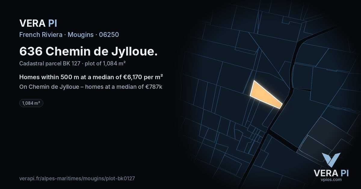 636 Chemin de Jylloue, Mougins at night – the plot lit, the parcels around coloured by the prices near them