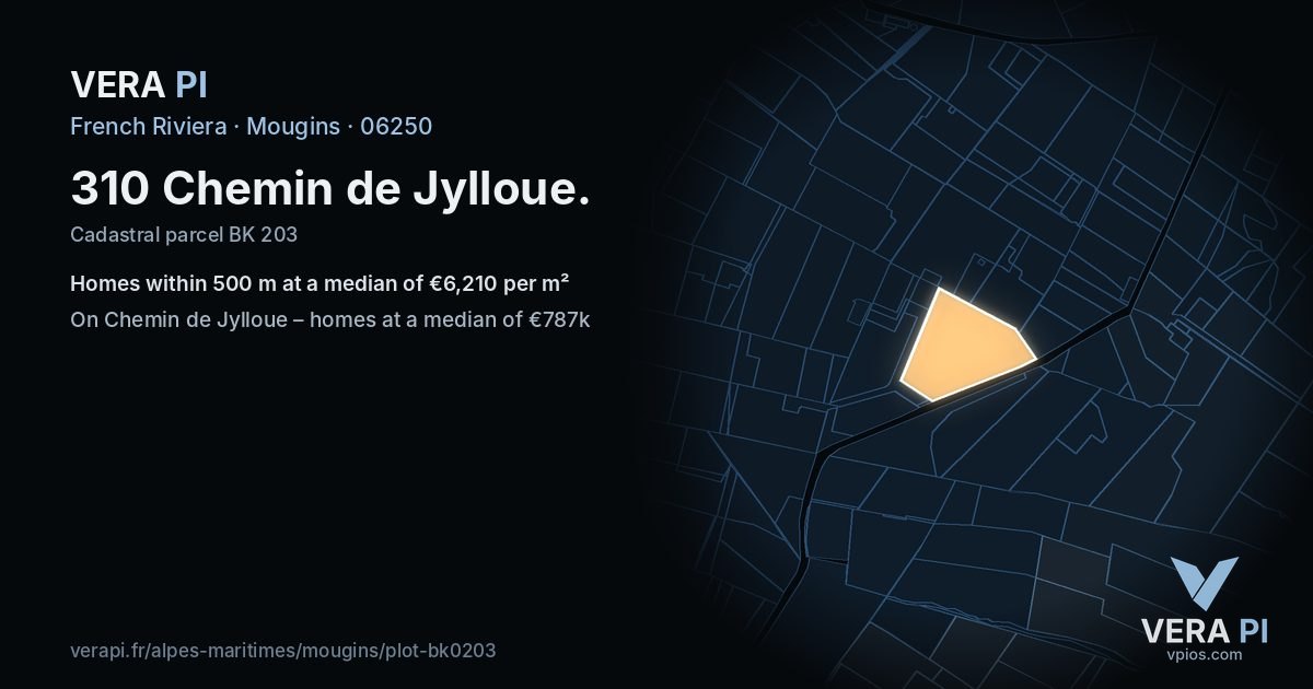 310 Chemin de Jylloue, Mougins at night – the plot lit, the parcels around coloured by the prices near them