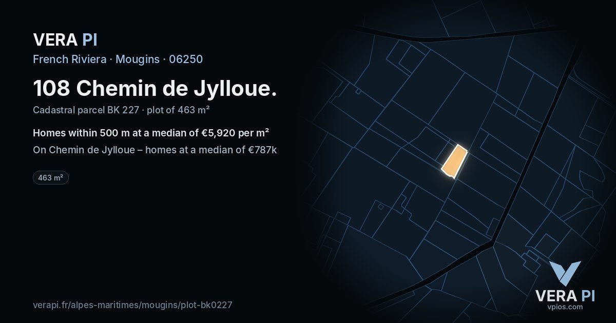 108 Chemin de Jylloue, Mougins at night – the plot lit, the parcels around coloured by the prices near them