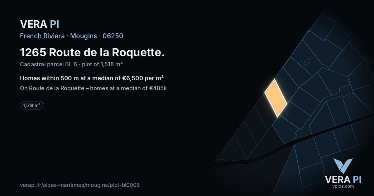 1265 Route de la Roquette, Mougins at night – the plot lit, the parcels around coloured by the prices near them