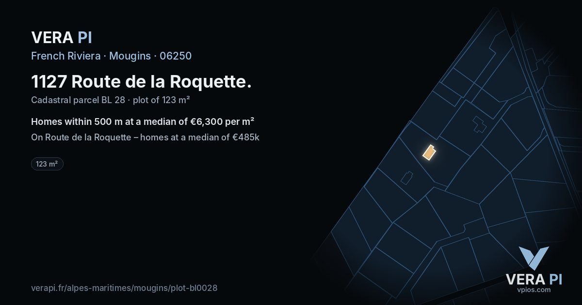 1127 Route de la Roquette, Mougins at night – the plot lit, the parcels around coloured by the prices near them
