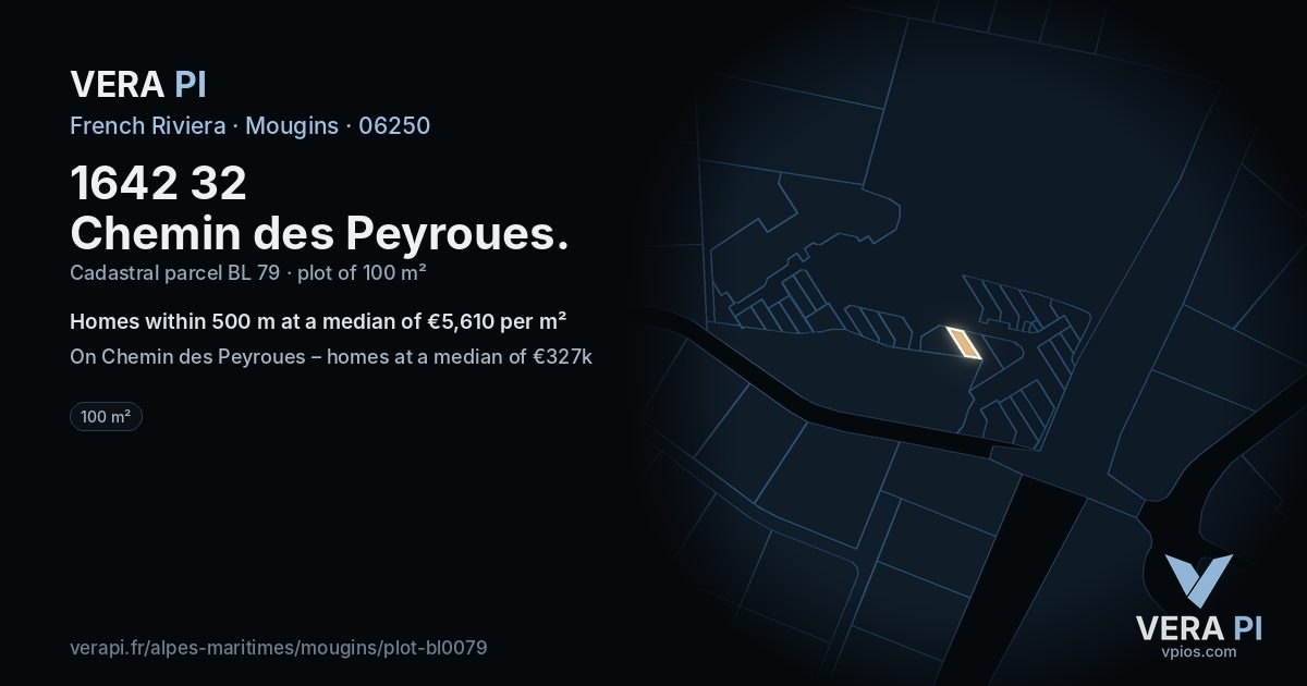 1642 32 Chemin des Peyroues, Mougins at night – the plot lit, the parcels around coloured by the prices near them