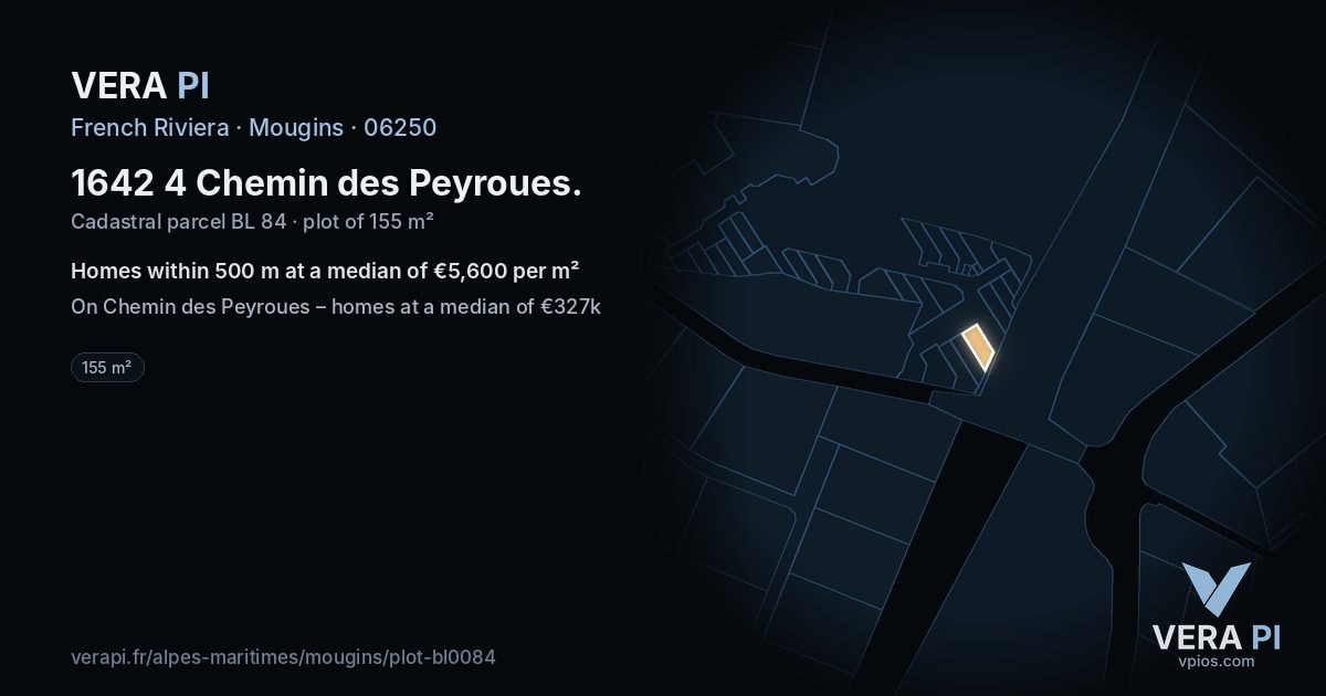 1642 4 Chemin des Peyroues, Mougins at night – the plot lit, the parcels around coloured by the prices near them