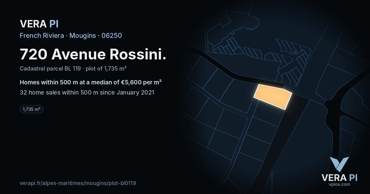 720 Avenue Rossini, Mougins at night – the plot lit, the parcels around coloured by the prices near them