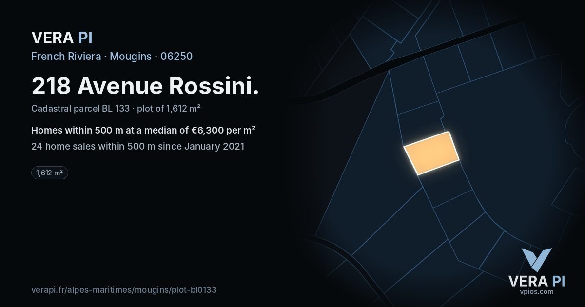 218 Avenue Rossini, Mougins at night – the plot lit, the parcels around coloured by the prices near them