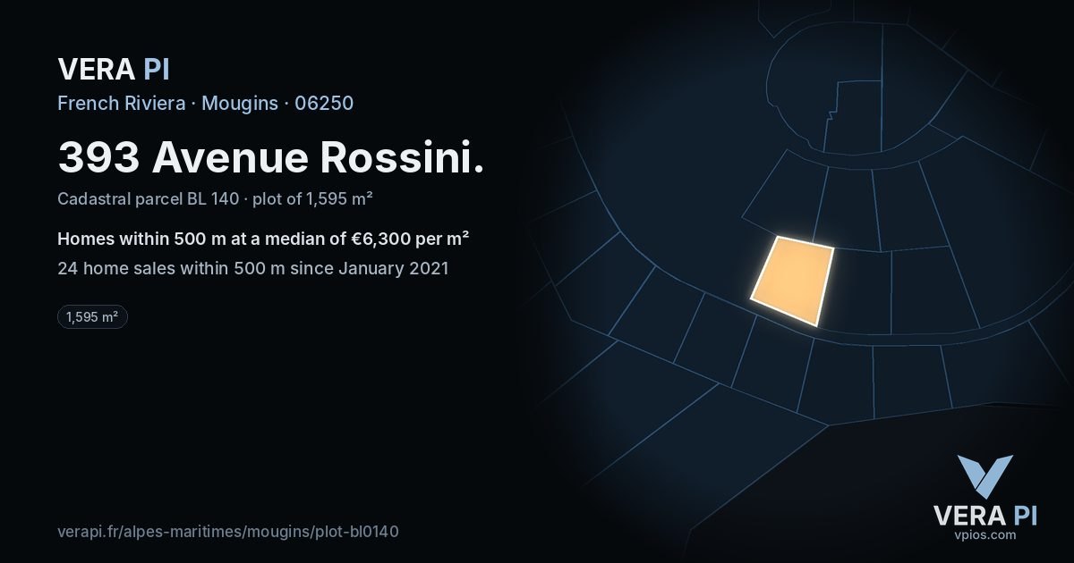 393 Avenue Rossini, Mougins at night – the plot lit, the parcels around coloured by the prices near them