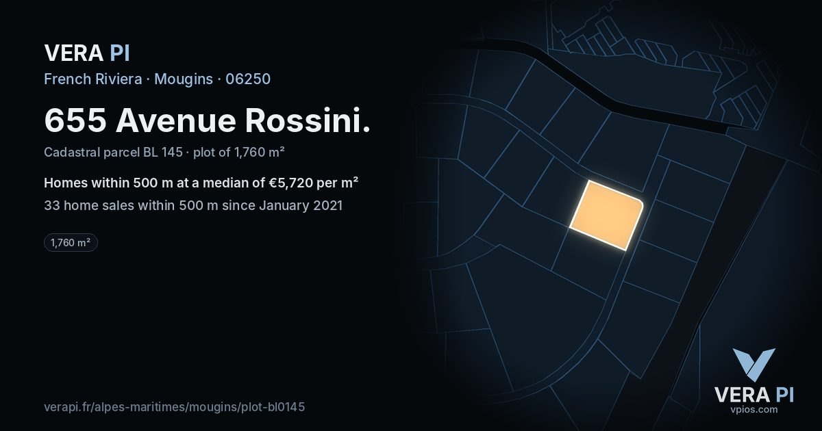 655 Avenue Rossini, Mougins at night – the plot lit, the parcels around coloured by the prices near them