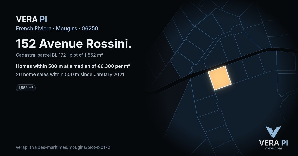 152 Avenue Rossini, Mougins at night – the plot lit, the parcels around coloured by the prices near them