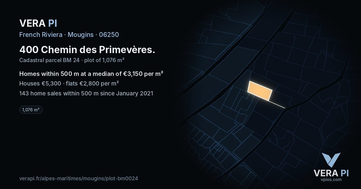 400 Chemin des Primevères, Mougins at night – the plot lit, the parcels around coloured by the prices near them