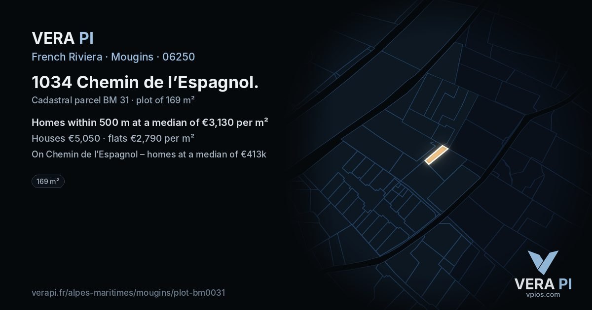 1034 Chemin de l’Espagnol, Mougins at night – the plot lit, the parcels around coloured by the prices near them