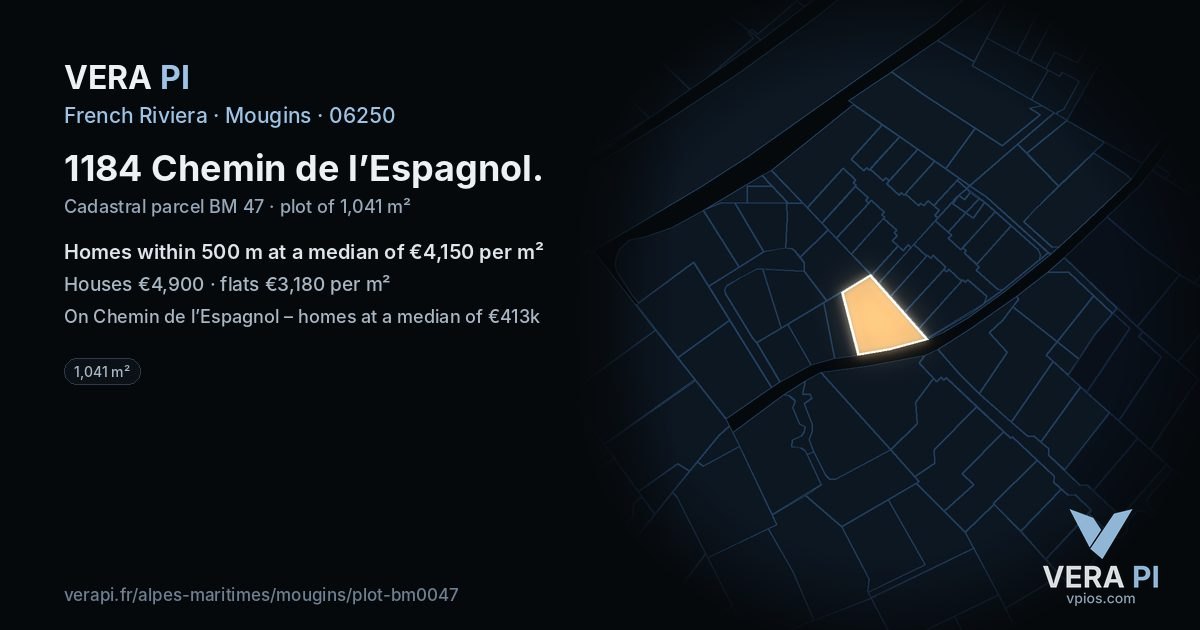 1184 Chemin de l’Espagnol, Mougins at night – the plot lit, the parcels around coloured by the prices near them