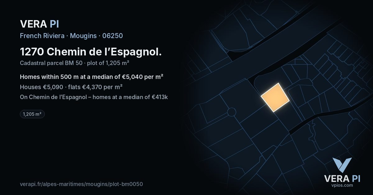 1270 Chemin de l’Espagnol, Mougins at night – the plot lit, the parcels around coloured by the prices near them
