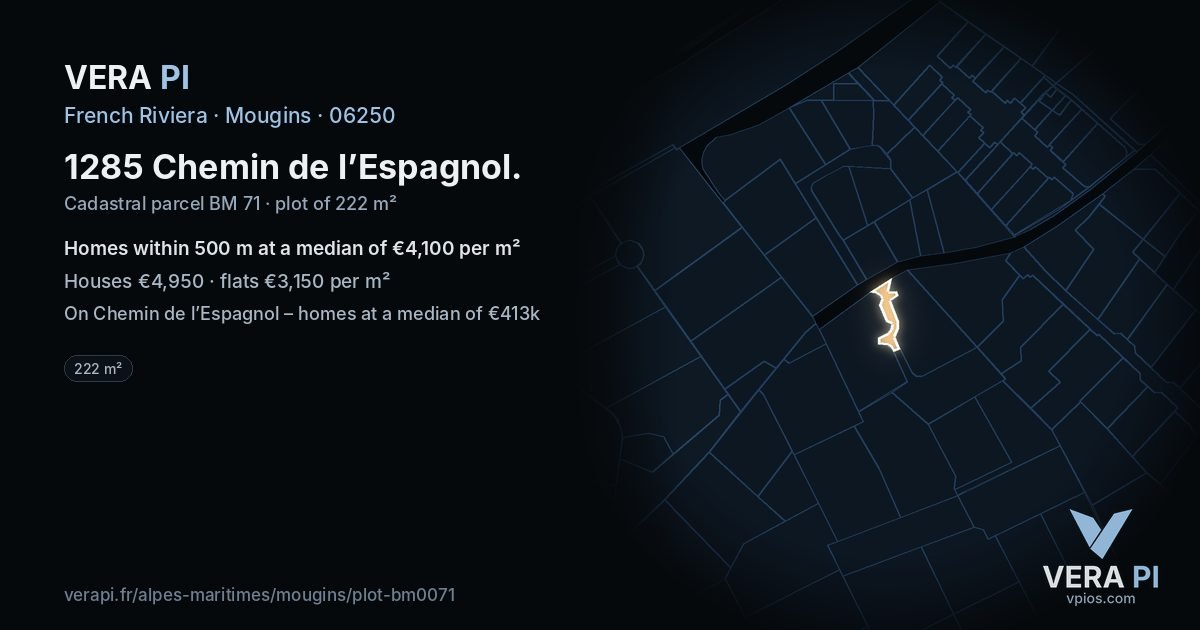 1285 Chemin de l’Espagnol, Mougins at night – the plot lit, the parcels around coloured by the prices near them