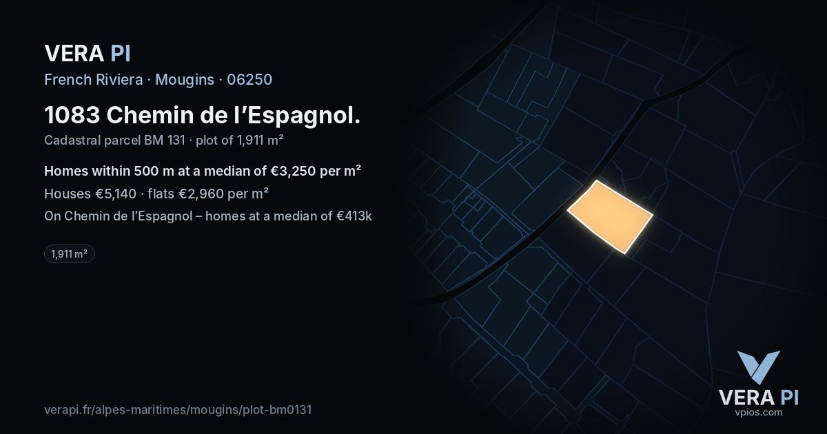 1083 Chemin de l’Espagnol, Mougins at night – the plot lit, the parcels around coloured by the prices near them
