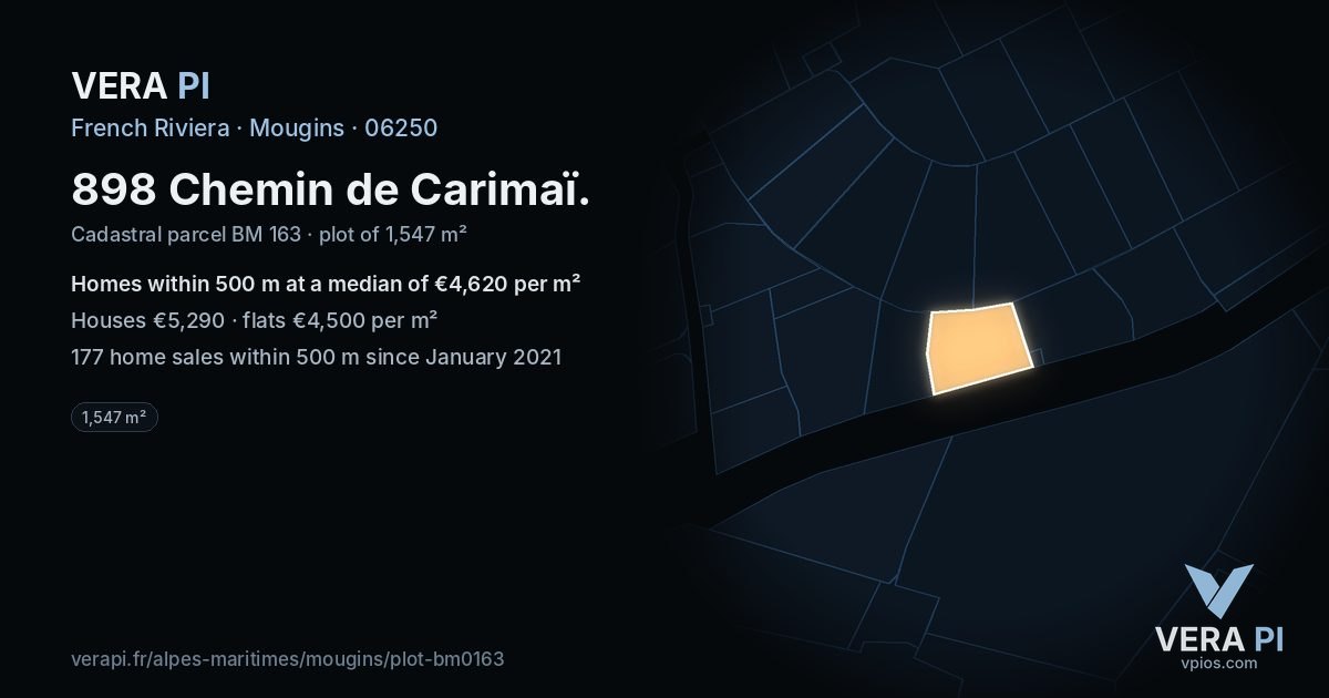 898 Chemin de Carimaï, Mougins at night – the plot lit, the parcels around coloured by the prices near them