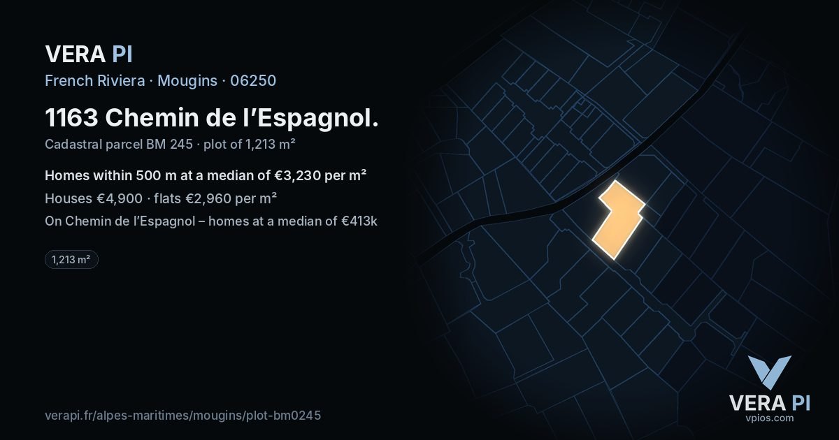 1163 Chemin de l’Espagnol, Mougins at night – the plot lit, the parcels around coloured by the prices near them