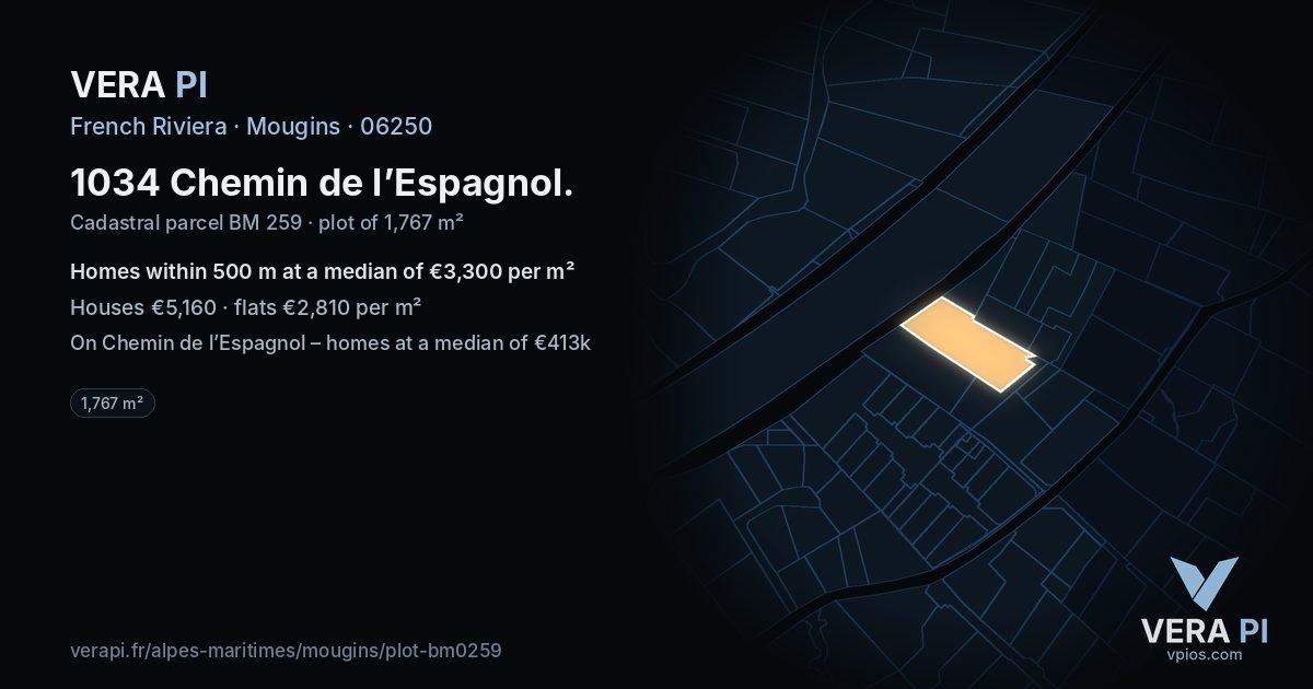 1034 Chemin de l’Espagnol, Mougins at night – the plot lit, the parcels around coloured by the prices near them