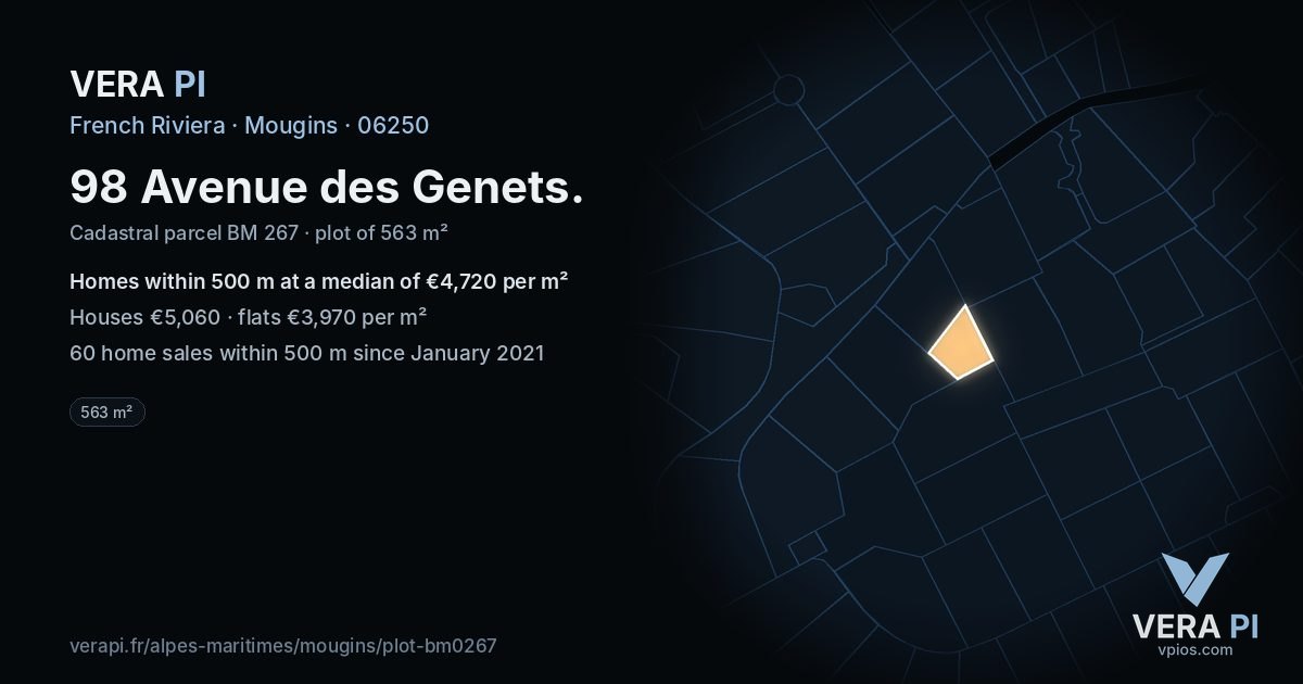 98 Avenue des Genets, Mougins at night – the plot lit, the parcels around coloured by the prices near them