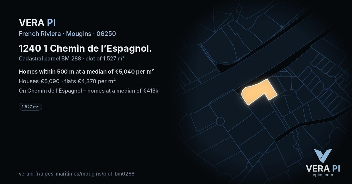 1240 1 Chemin de l’Espagnol, Mougins at night – the plot lit, the parcels around coloured by the prices near them