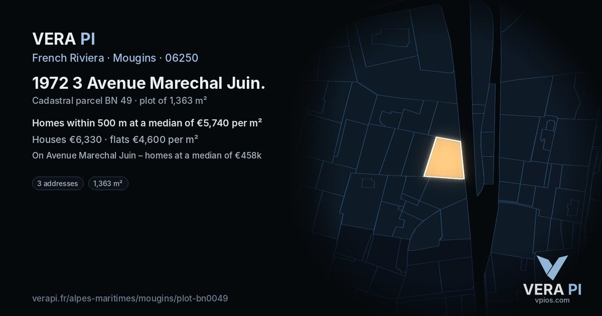 1972 3 Avenue Marechal Juin, Mougins at night – the plot lit, the parcels around coloured by the prices near them