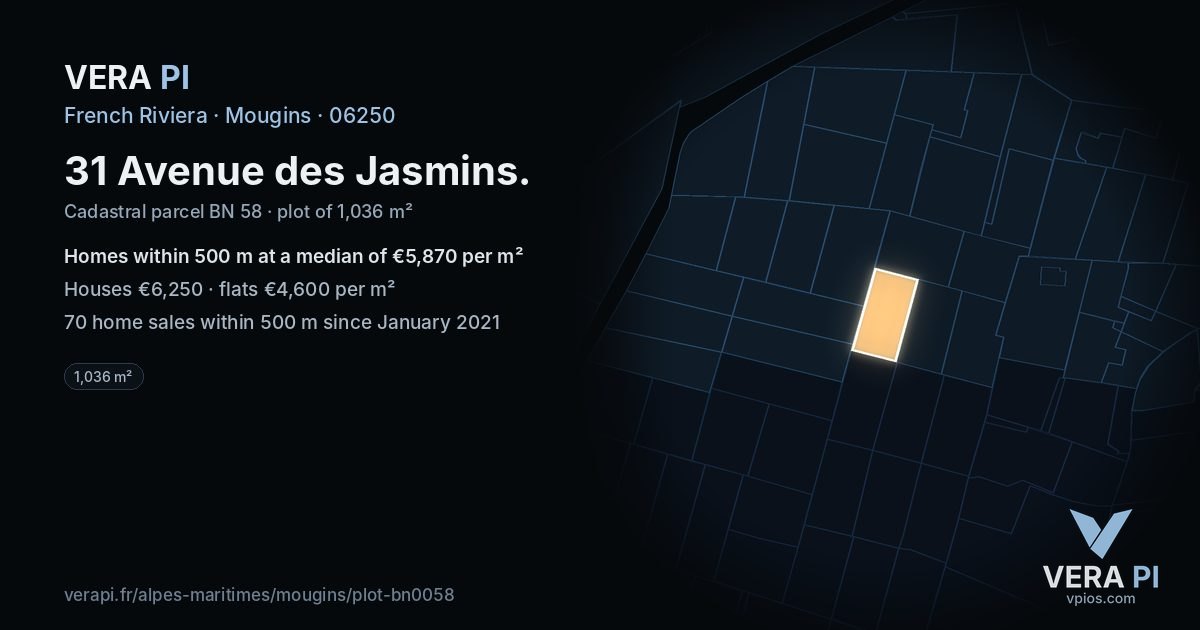 31 Avenue des Jasmins, Mougins at night – the plot lit, the parcels around coloured by the prices near them
