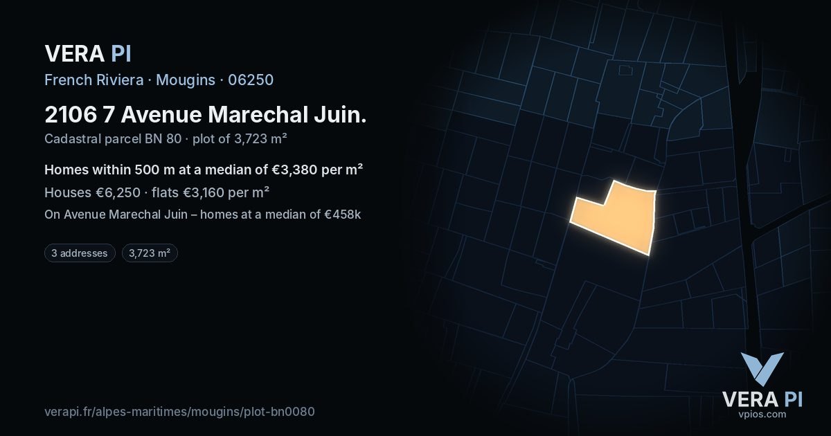 2106 7 Avenue Marechal Juin, Mougins at night – the plot lit, the parcels around coloured by the prices near them