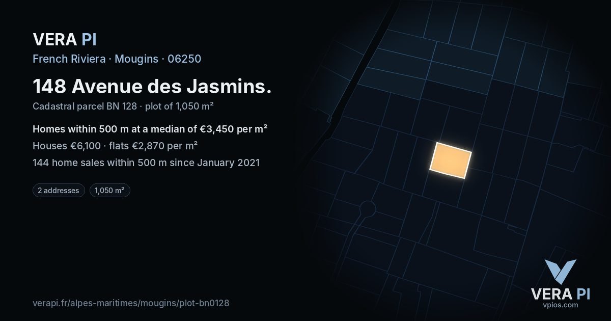 148 Avenue des Jasmins, Mougins at night – the plot lit, the parcels around coloured by the prices near them