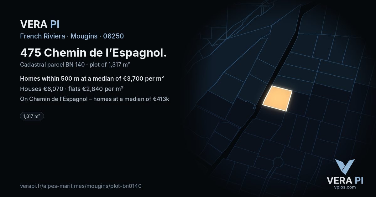 475 Chemin de l’Espagnol, Mougins at night – the plot lit, the parcels around coloured by the prices near them
