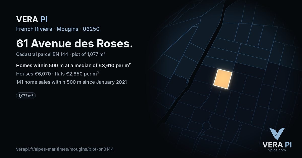 61 Avenue des Roses, Mougins at night – the plot lit, the parcels around coloured by the prices near them