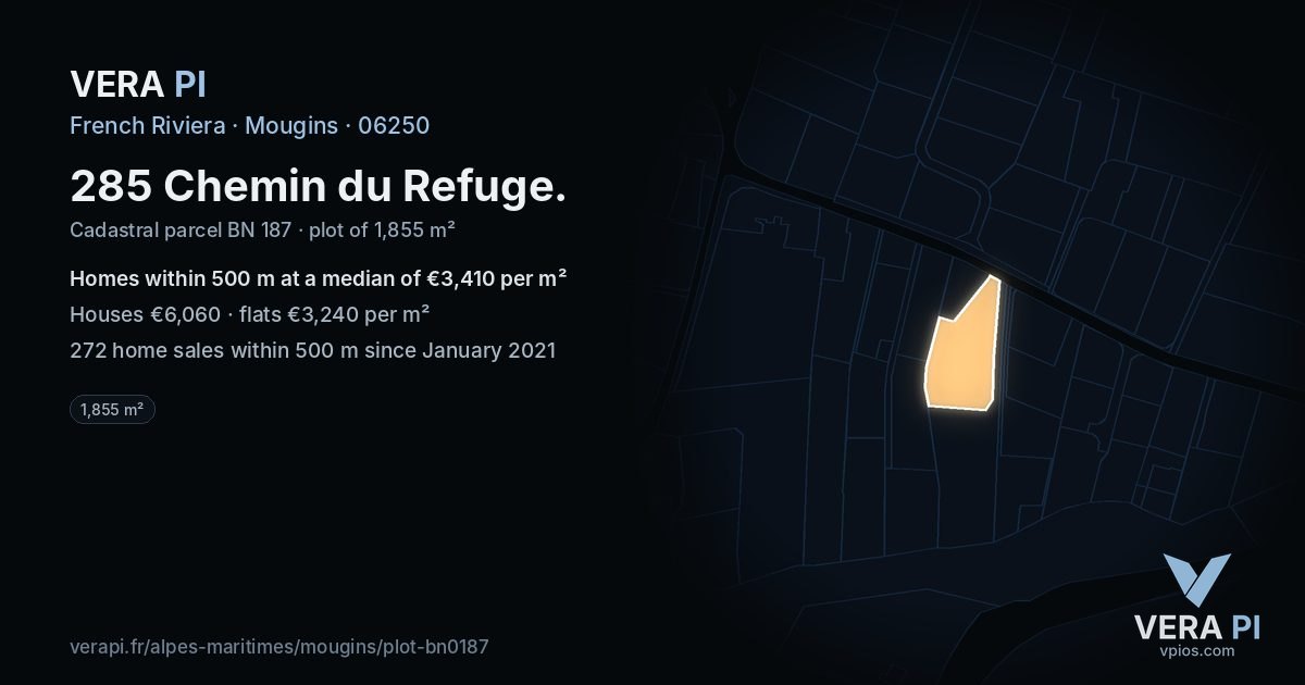 285 Chemin du Refuge, Mougins at night – the plot lit, the parcels around coloured by the prices near them