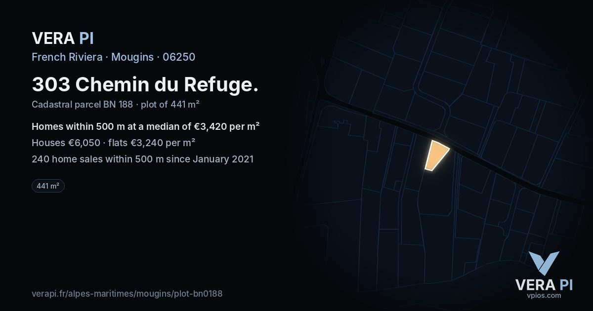 303 Chemin du Refuge, Mougins at night – the plot lit, the parcels around coloured by the prices near them