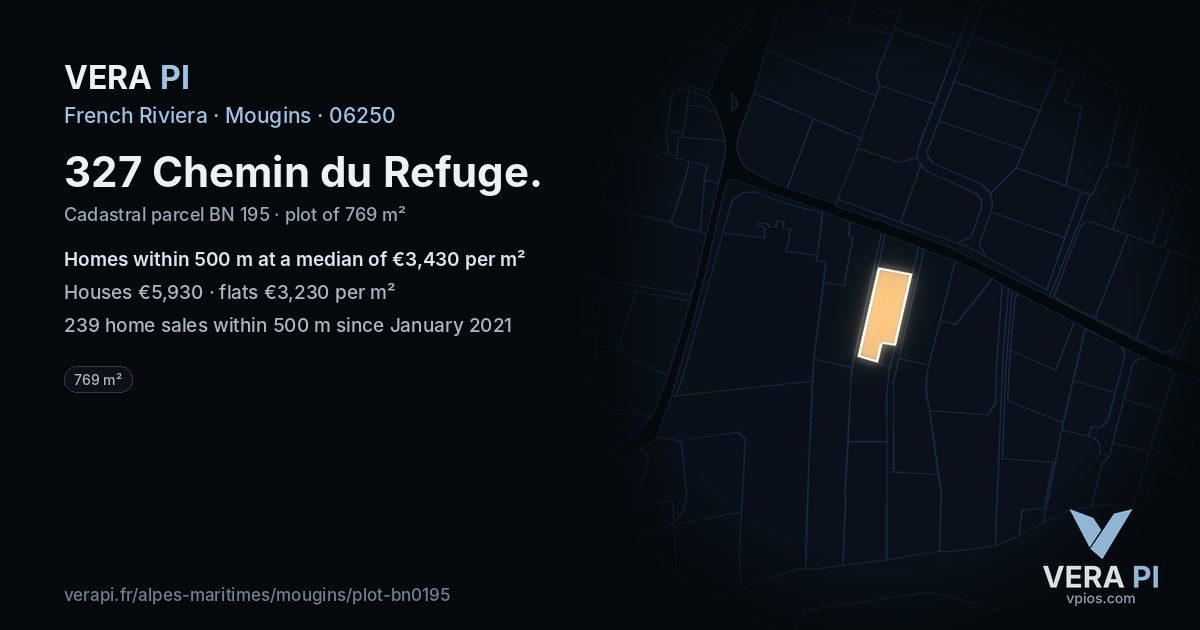 327 Chemin du Refuge, Mougins at night – the plot lit, the parcels around coloured by the prices near them