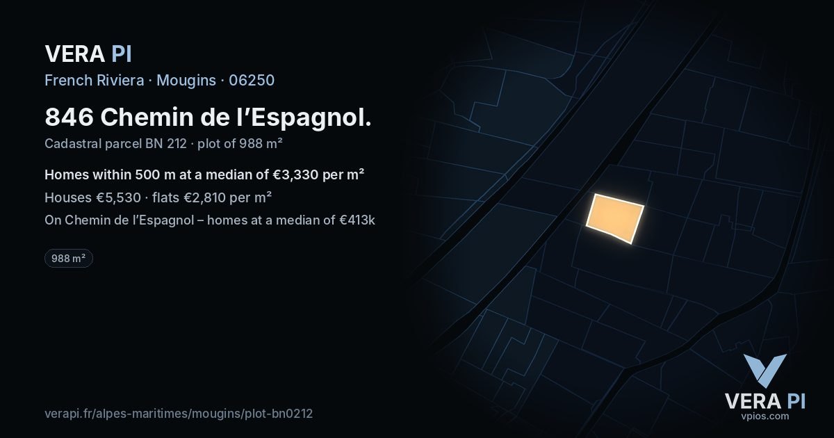 846 Chemin de l’Espagnol, Mougins at night – the plot lit, the parcels around coloured by the prices near them
