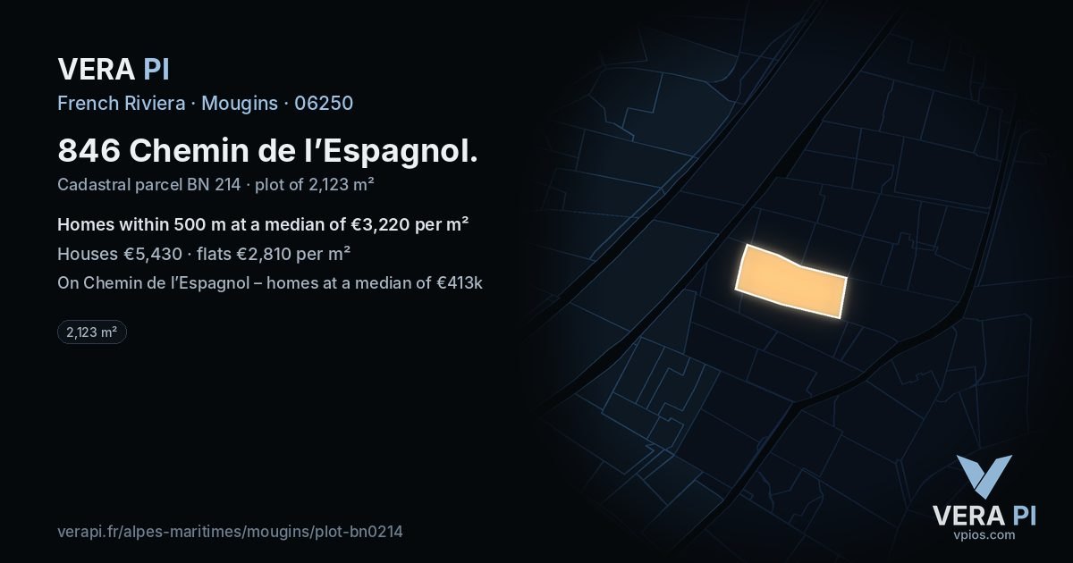 846 Chemin de l’Espagnol, Mougins at night – the plot lit, the parcels around coloured by the prices near them