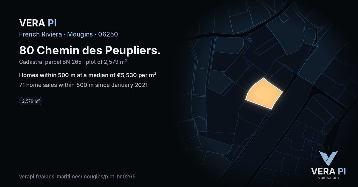 80 Chemin des Peupliers, Mougins at night – the plot lit, the parcels around coloured by the prices near them