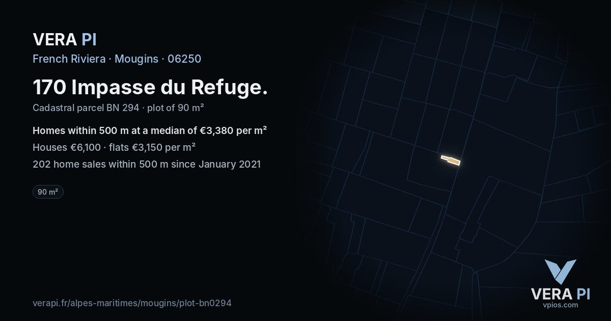170 Impasse du Refuge, Mougins at night – the plot lit, the parcels around coloured by the prices near them