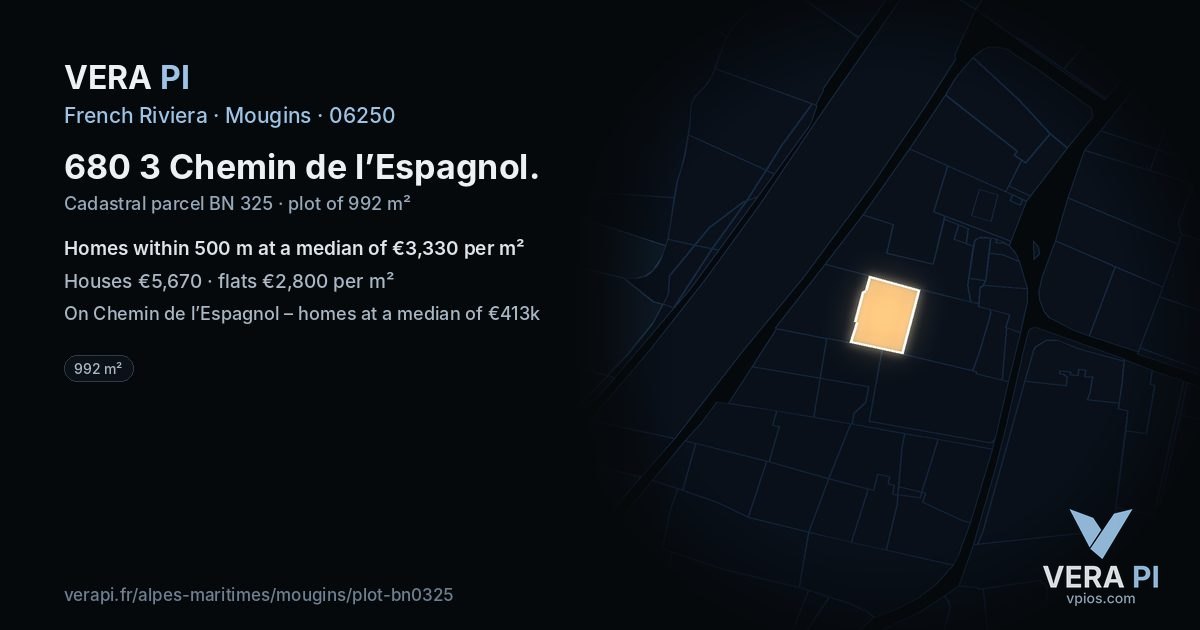 680 3 Chemin de l’Espagnol, Mougins at night – the plot lit, the parcels around coloured by the prices near them