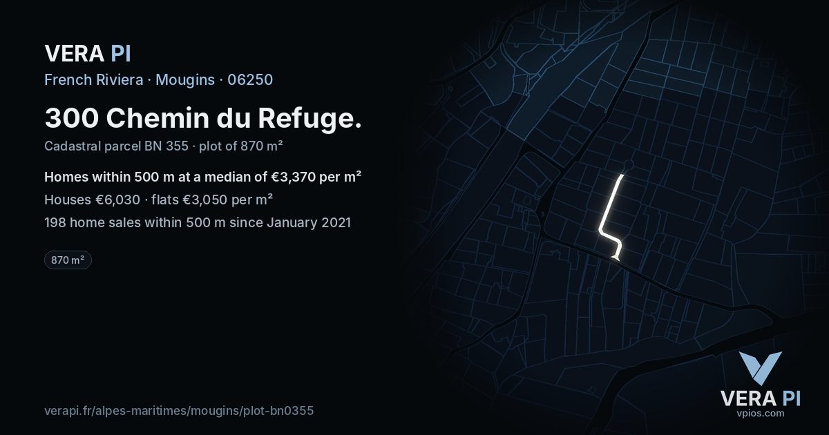 300 Chemin du Refuge, Mougins at night – the plot lit, the parcels around coloured by the prices near them