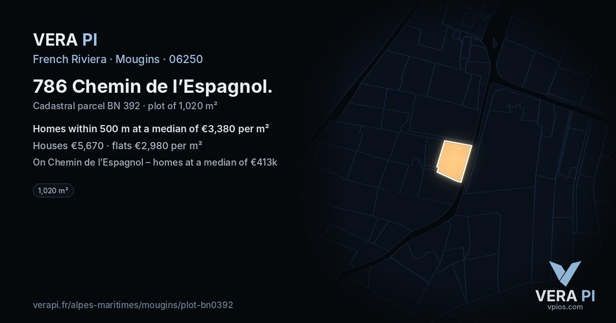 786 Chemin de l’Espagnol, Mougins at night – the plot lit, the parcels around coloured by the prices near them