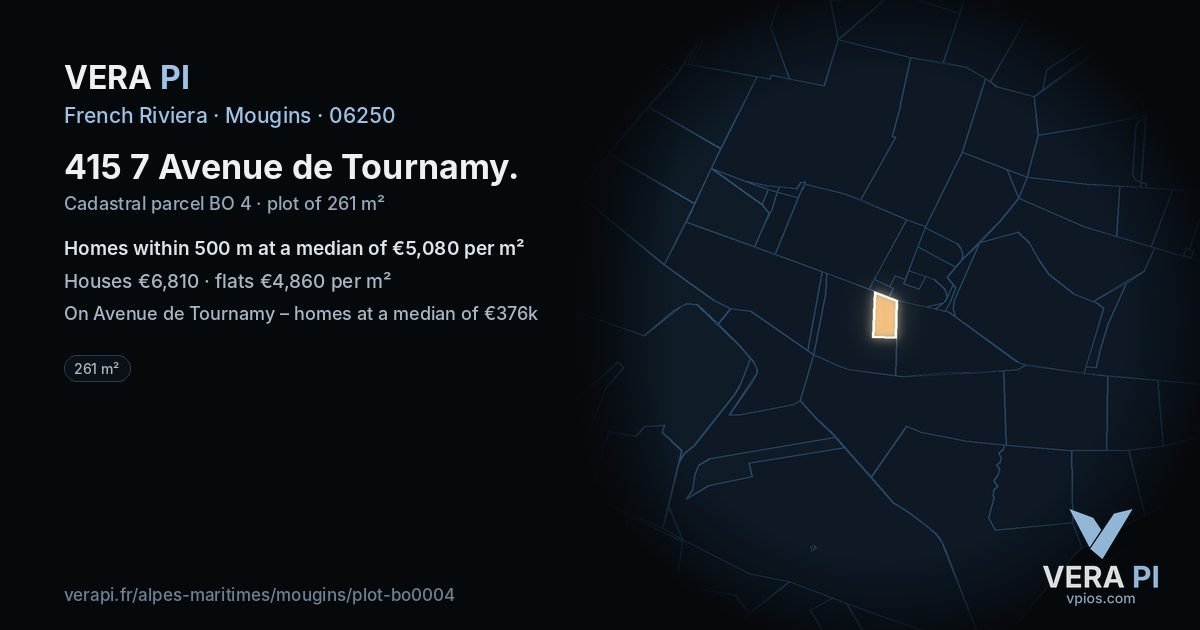 415 7 Avenue de Tournamy, Mougins at night – the plot lit, the parcels around coloured by the prices near them